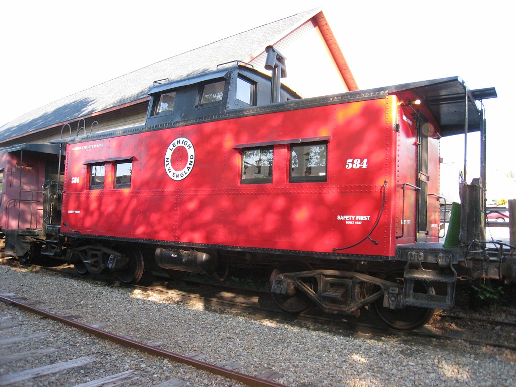 Tilton NH Trail 2010 034.jpg - The other "End of the Line" on the Winnipesauke River Trail is a rail road museum. Cabooses, cabooses, cabooses... guess it IS the end of the line.